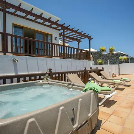 Hight Standard With Private Heated Pool Fuerteventura *